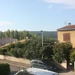 Maison - *
