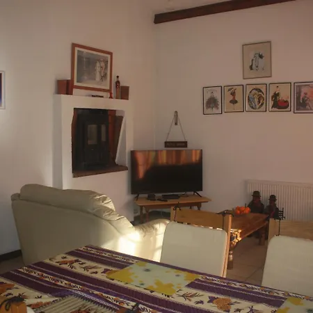 Villa Maison - *